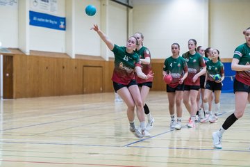 Bild 90 - wCJ TSV Ellerau - HSG Kremperheide/Muensterdorf : Ergebnis: 22:20